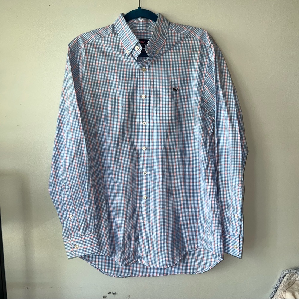 Men’s Vineyard Vines blue checked button down shirt